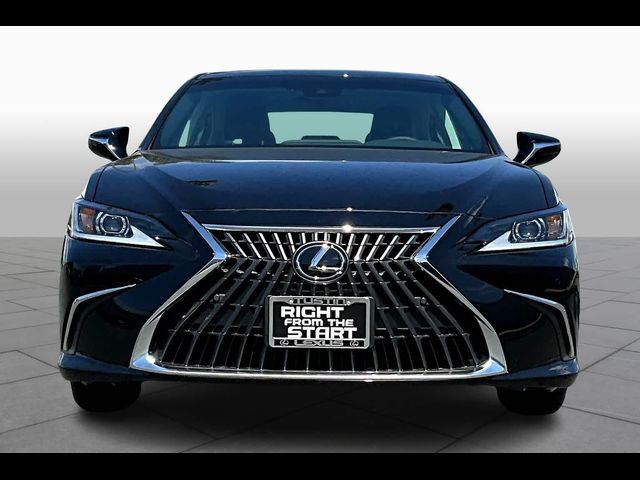 2025 Lexus ES 300h