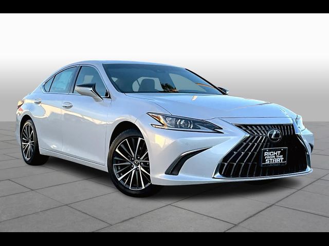 2025 Lexus ES 300h