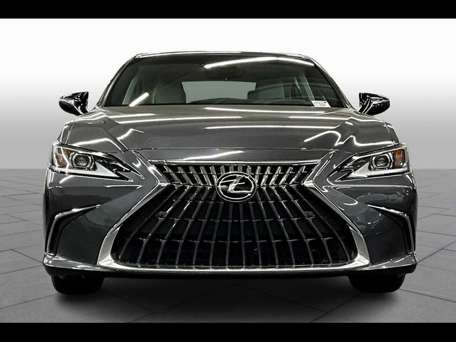 2025 Lexus ES 300h