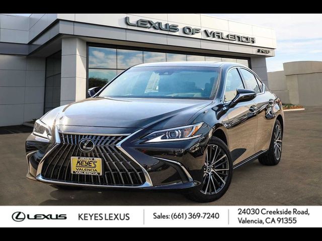 2025 Lexus ES 300h