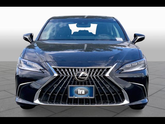 2025 Lexus ES 300h