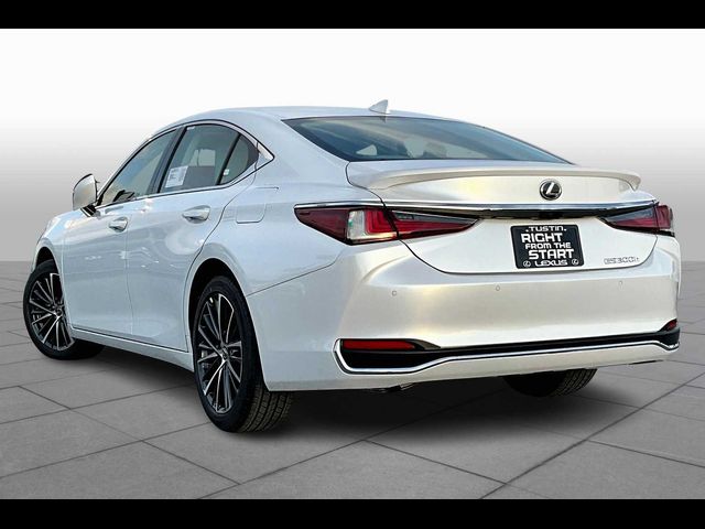 2025 Lexus ES 300h