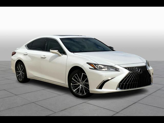 2025 Lexus ES 300h