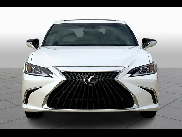 2025 Lexus ES 300h