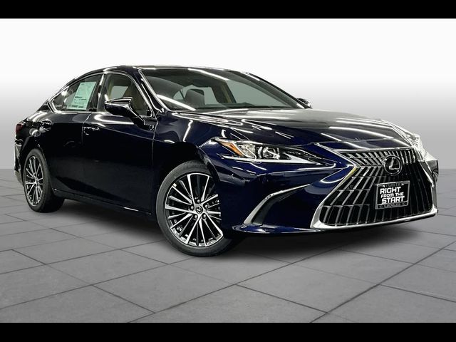 2025 Lexus ES 300h