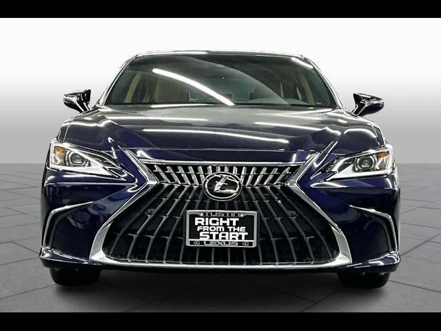 2025 Lexus ES 300h