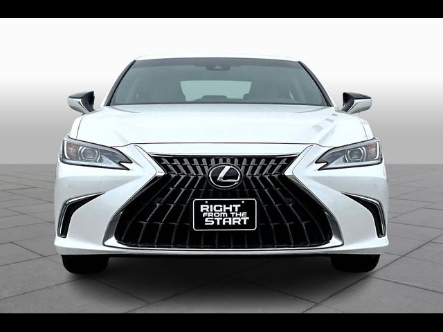 2025 Lexus ES 300h