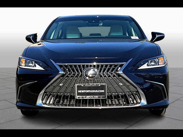 2025 Lexus ES 350