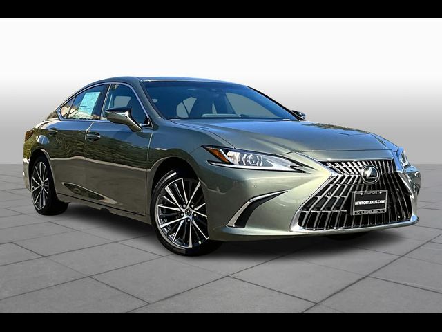 2025 Lexus ES 350