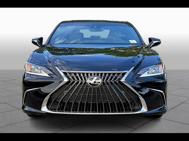 2025 Lexus ES 350