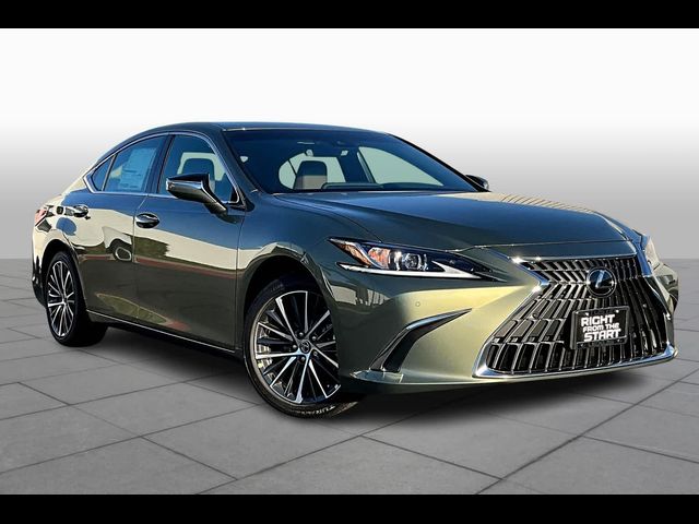 2025 Lexus ES 350