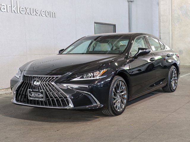 2025 Lexus ES 300h Luxury