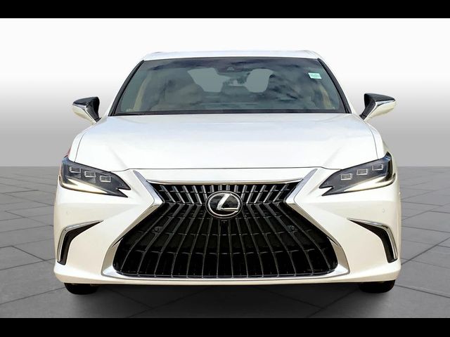 2025 Lexus ES 300h