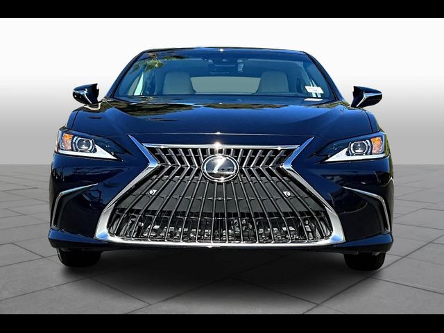 2025 Lexus ES 300h