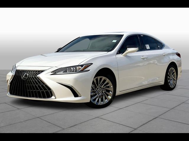 2025 Lexus ES 300h Luxury