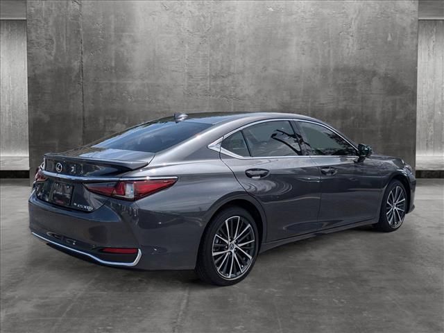 2025 Lexus ES 300h