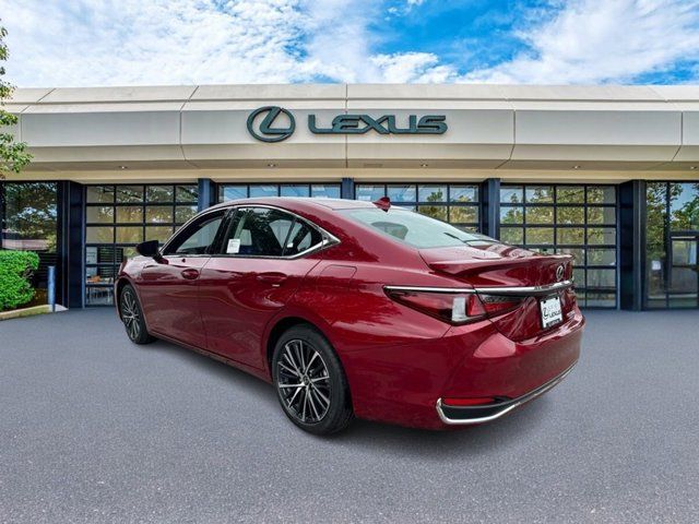 2025 Lexus ES 300h