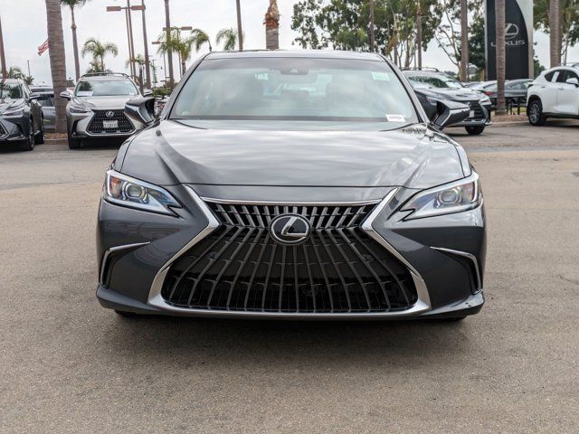 2025 Lexus ES 300h