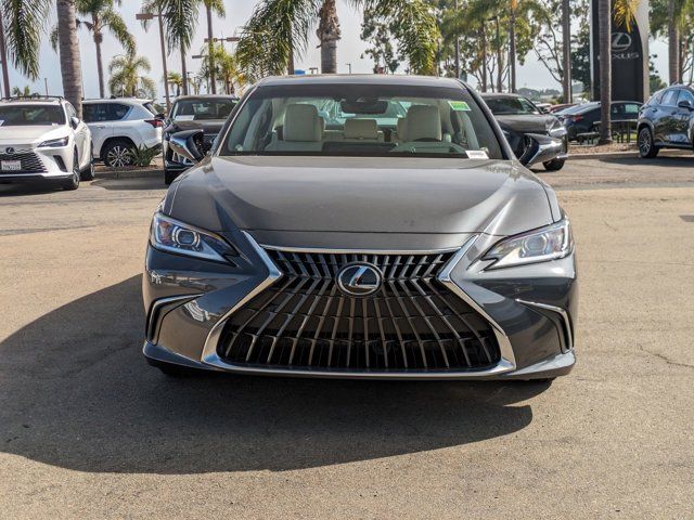 2025 Lexus ES 300h