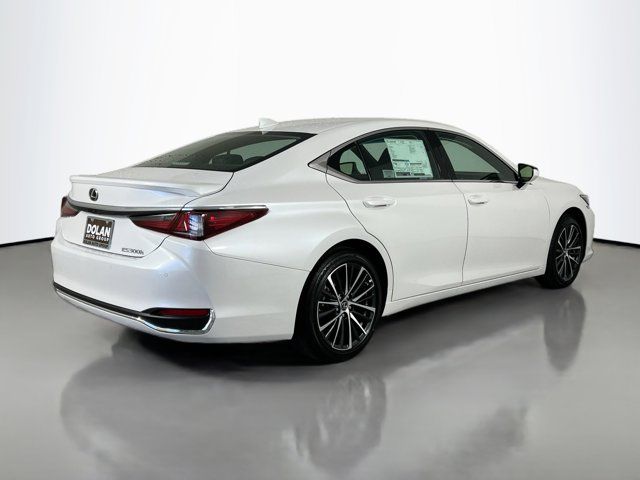 2025 Lexus ES 300h