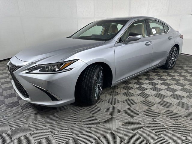 2025 Lexus ES 300h