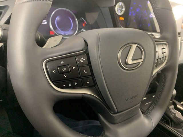 2025 Lexus ES 300h