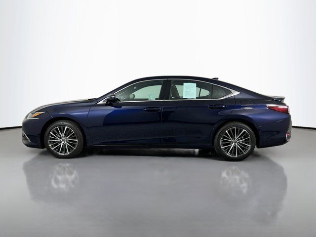 2025 Lexus ES 300h