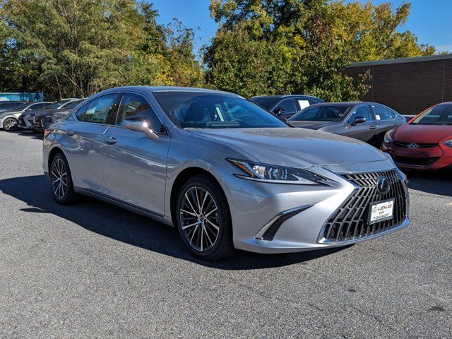 2025 Lexus ES 300h