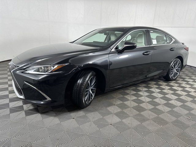 2025 Lexus ES 300h