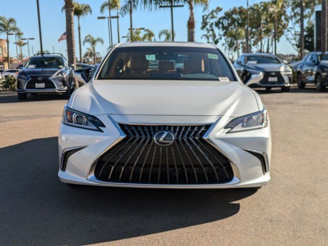 2025 Lexus ES 300h