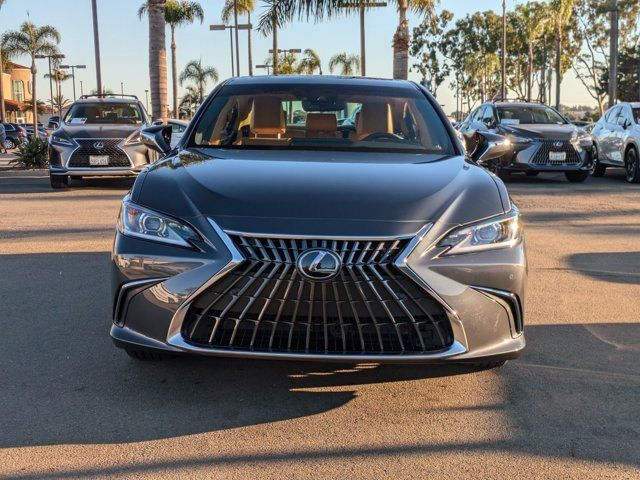 2025 Lexus ES 300h