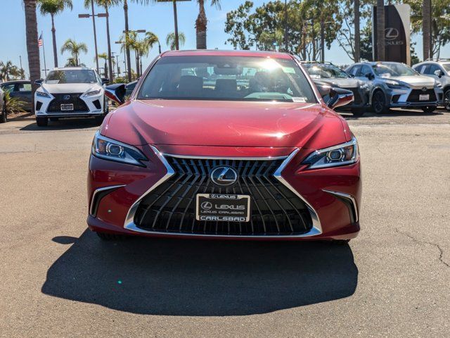 2025 Lexus ES 300h