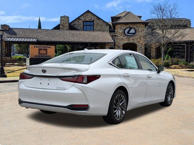 2025 Lexus ES 300h Luxury