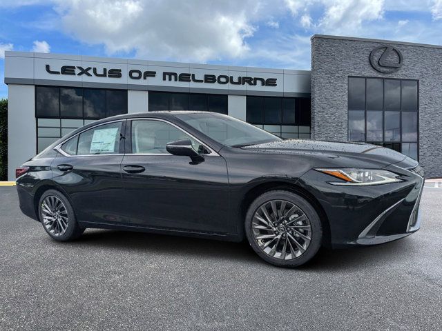 2025 Lexus ES 300h Luxury