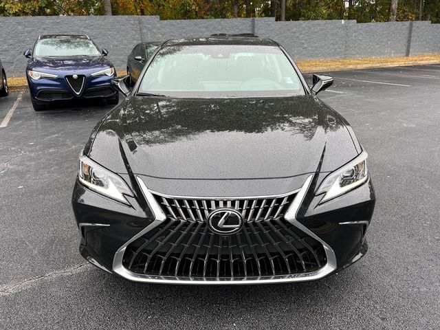 2025 Lexus ES 300h Luxury