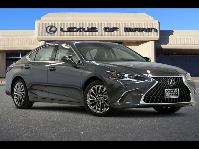 2025 Lexus ES 300h Luxury