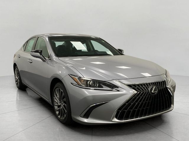 2025 Lexus ES 300h Luxury