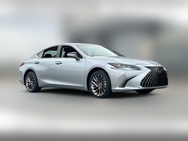 2025 Lexus ES 300h Ultra Luxury