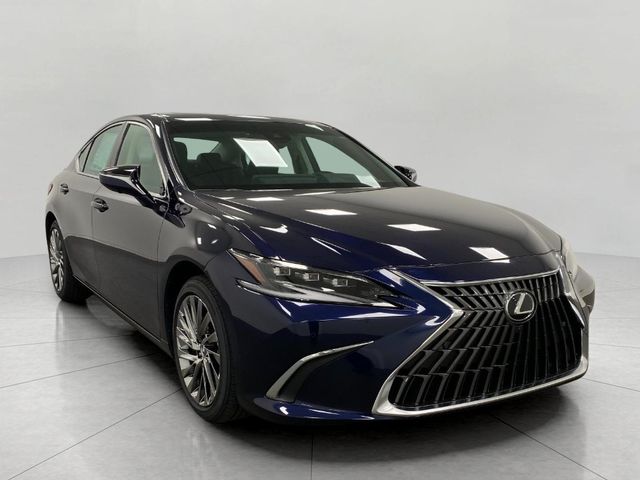 2025 Lexus ES 300h Ultra Luxury