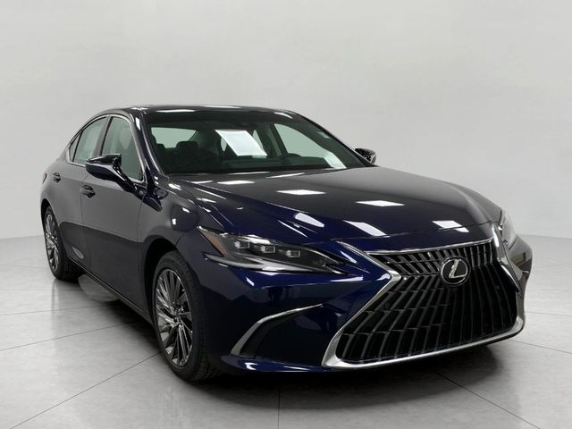 2025 Lexus ES 300h Ultra Luxury