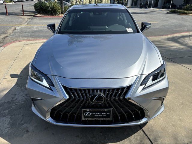 2025 Lexus ES 350