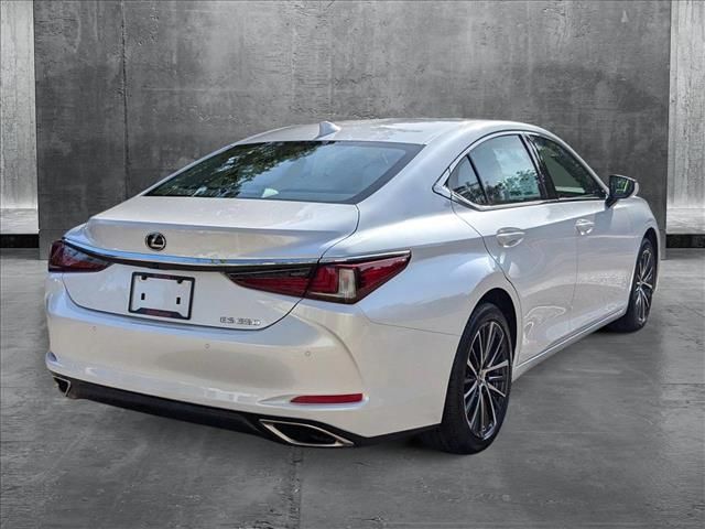 2025 Lexus ES 350