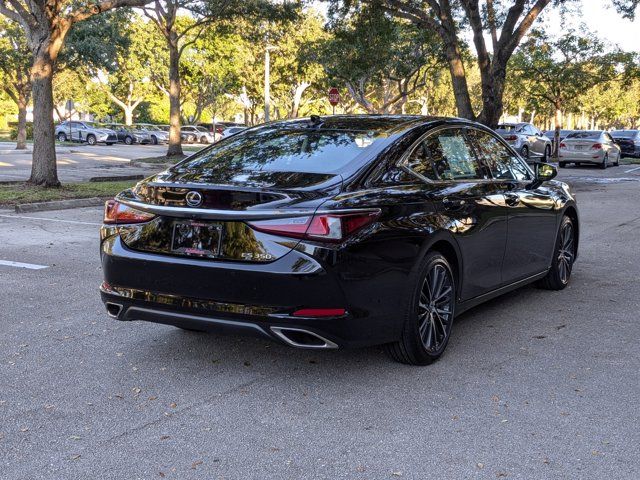 2025 Lexus ES 350