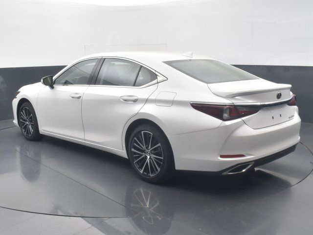 2025 Lexus ES 350