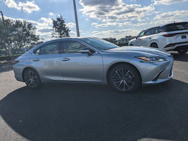 2025 Lexus ES 350