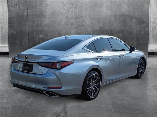 2025 Lexus ES 350