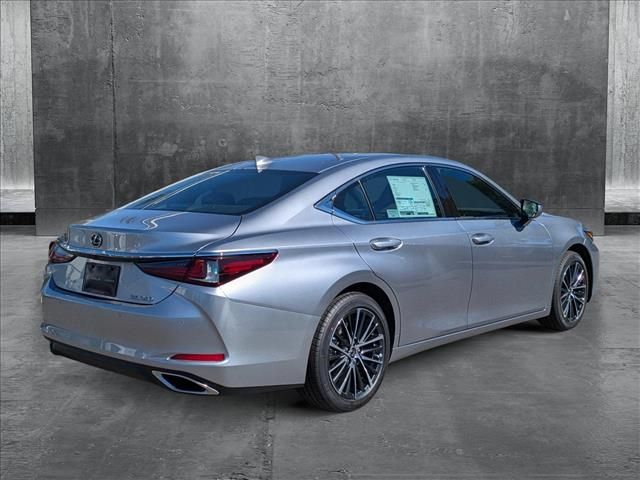 2025 Lexus ES 350