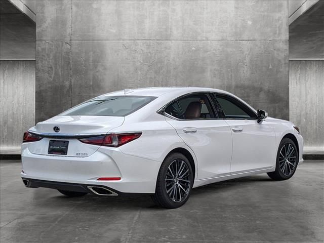 2025 Lexus ES 350