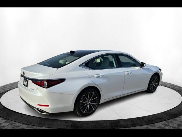 2025 Lexus ES 350