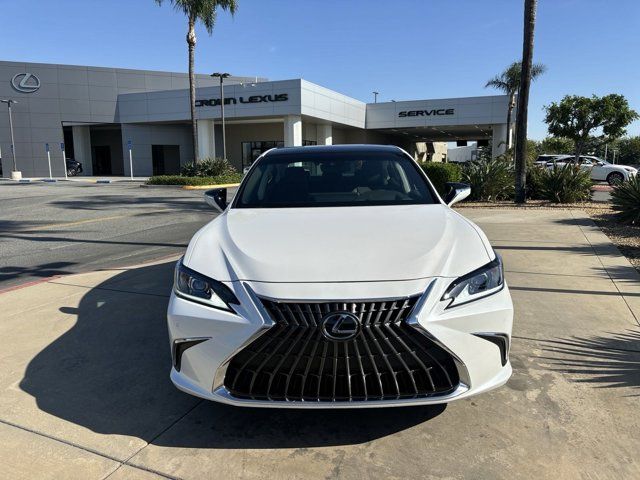 2025 Lexus ES 350